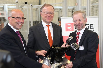 Pedaleriefertigung von BOGE Elastmetall GmbH wir durch Ministerpräsidenten Stephan Weil eingeweiht