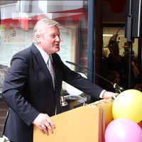 Bild vergr��ern: Wirtschaftsminister Dr. Bernd Althusmann h�lt sein carnevalistisches Gru�wort