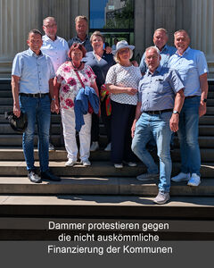 Dammer protestieren gegen die nicht ausk�mmliche Finanzierung der Kommunen